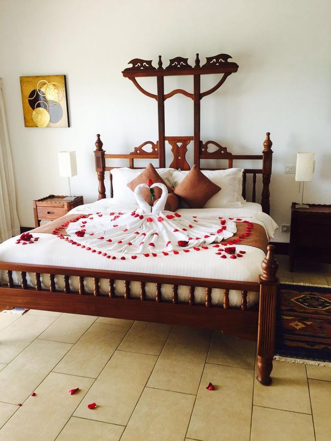 Villa Kalista Luxury Villas Diani Beach Exterior photo