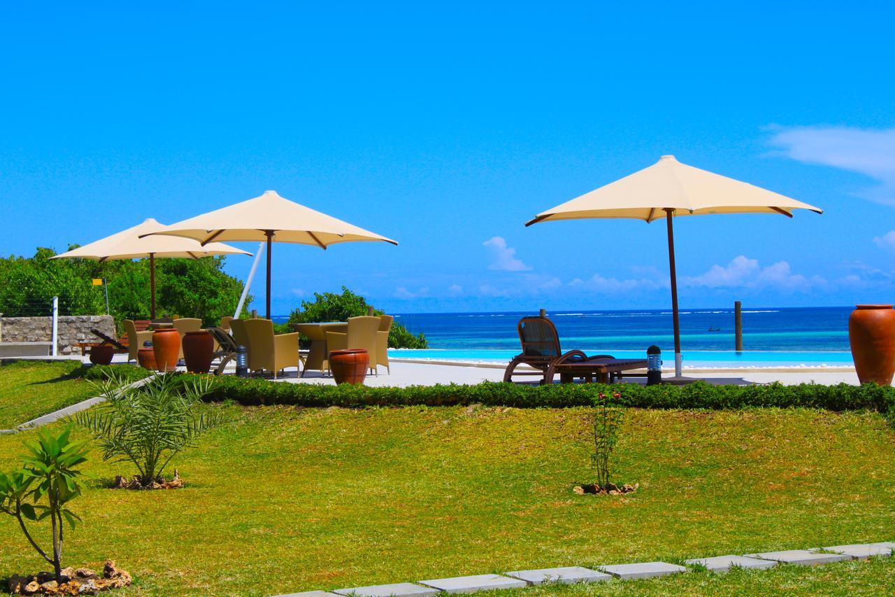 Villa Kalista Luxury Villas Diani Beach Exterior photo
